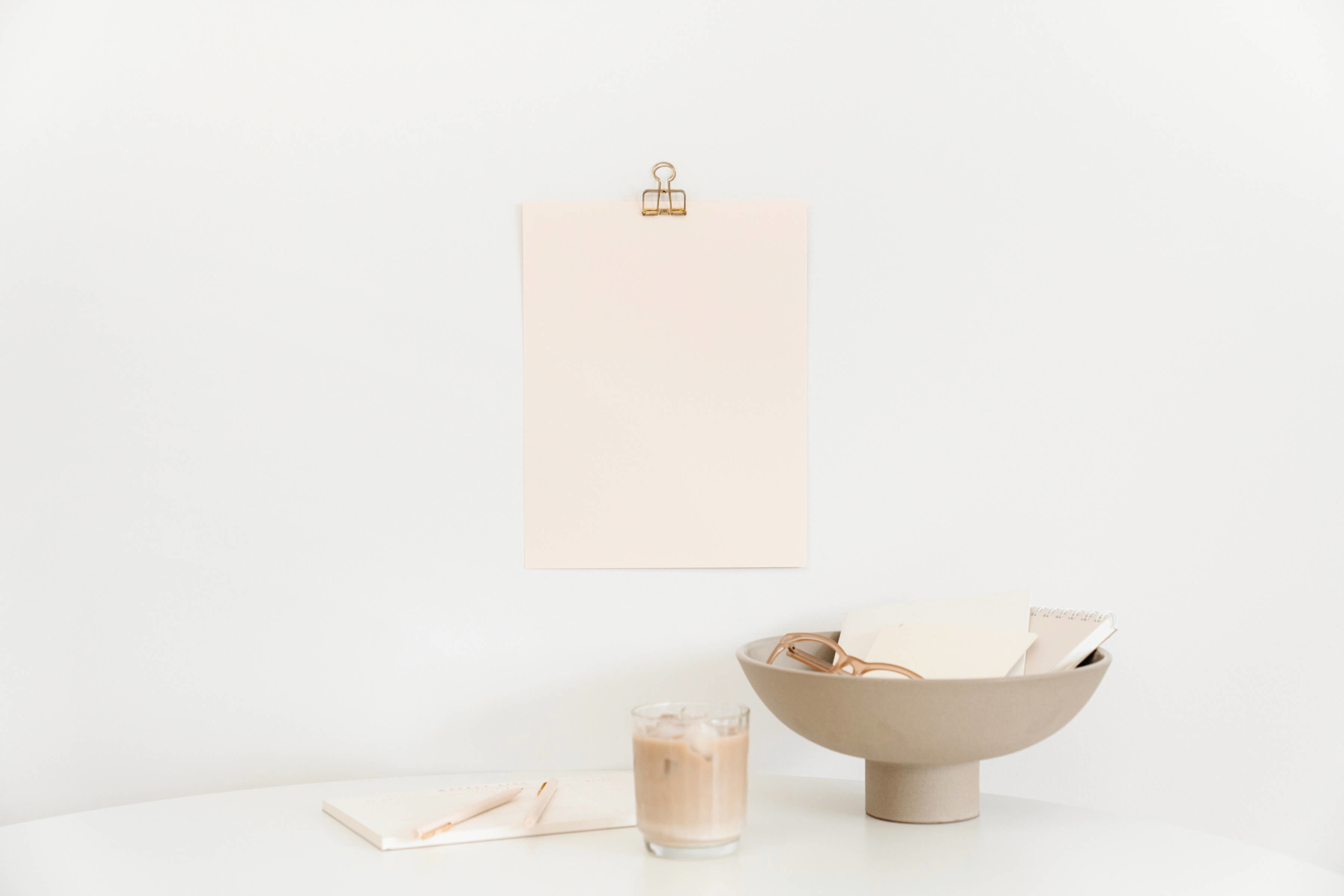 haute-stock-photography-subscription-minimal-mockups-collection-final-23 (1)
